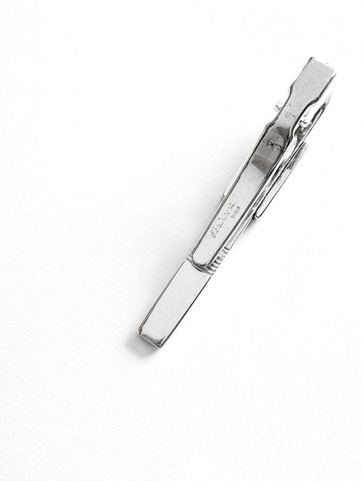 Aguja corbata S.T.DUPONT paladio y laca negra. 5276