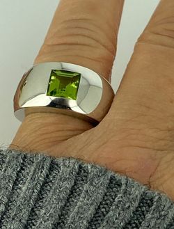 Anillo CHAUMET Anneau oro blanco e iolita