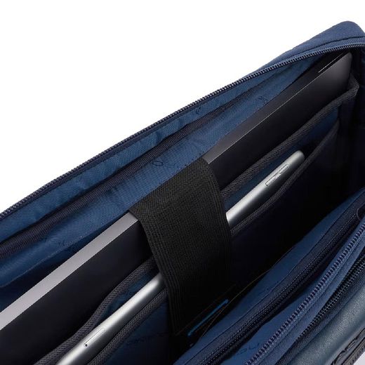 Maletín PIQUADRO de poliéster y cuero azul.CA5849W115/BLU