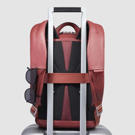 Mochila PIQUADRO Color Teja, IPAD@PRO, 12,9¨. CA6609S135/AR