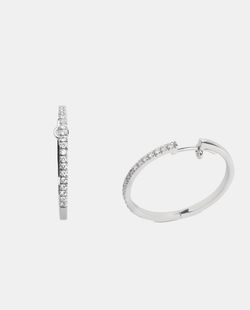 Pendientes aros de oro y diamantes.