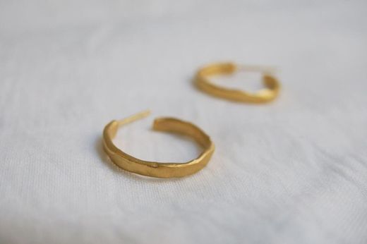 Pendientes JOIDART aros dorados ESTERGOLD pequeños. B3141AR033200