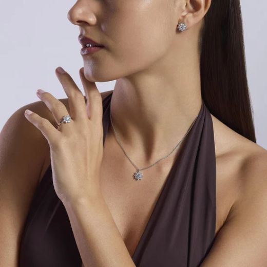 Pendientes MABINA de plata con flor de circonita EDÉN. 563850