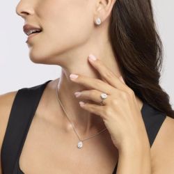 Pendientes MABINA de plata y circonitas en forma de gota. 563736