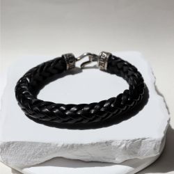 Pulsera PLATADDEPALO Hombre Utsuroi de cuero negro trenzado MB240X T/20