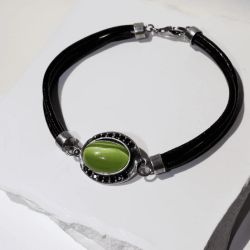 Pulsera PLATADEPALO Mujer de cuero Sei con plata 925 y piedra verde. WB564X T/19