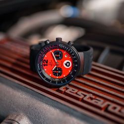 Reloj MONTJUIC Chrono Rojo Negro PVD. MJ2.0602.B